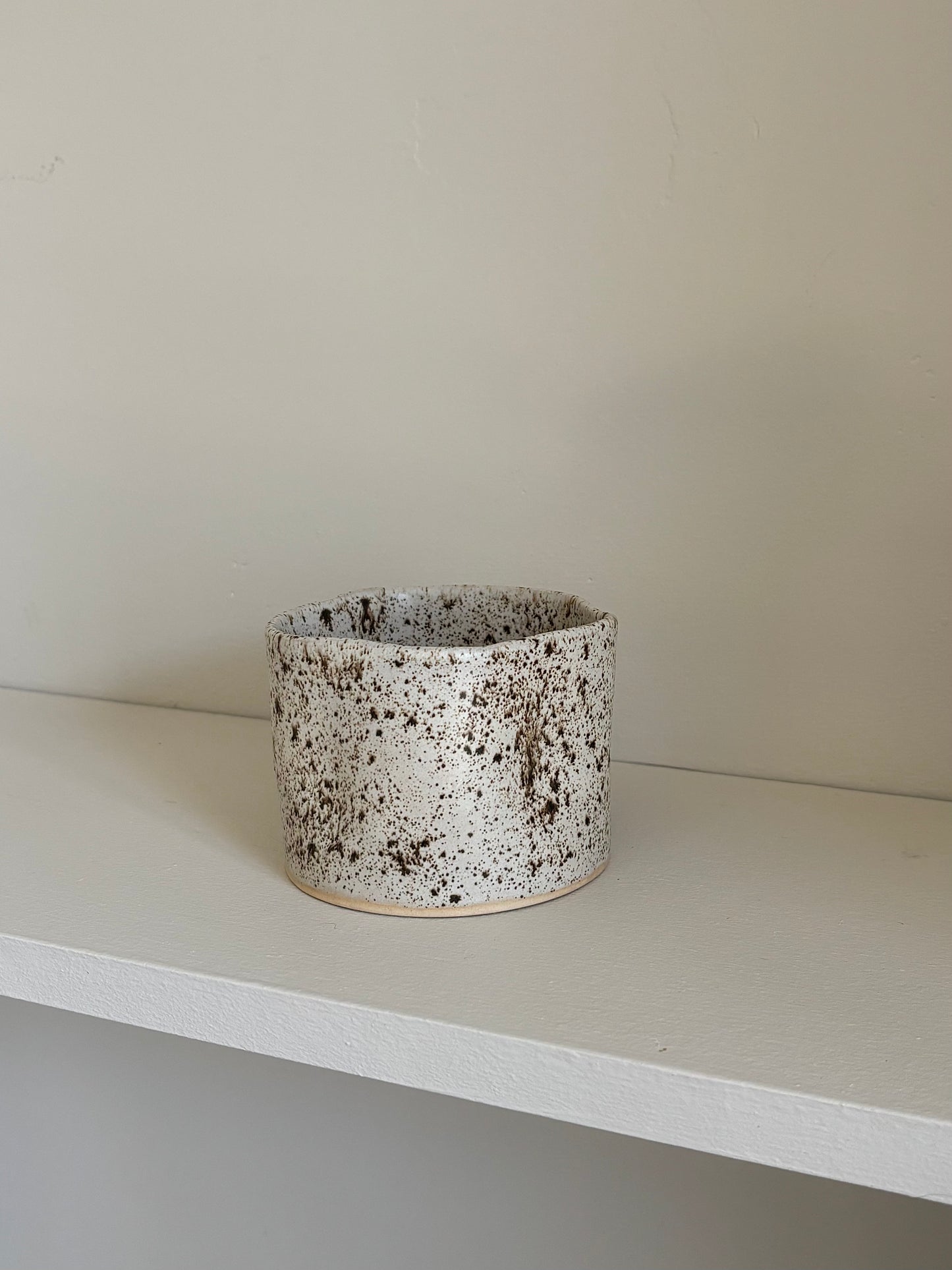 handleless mug in Winterwood glaze