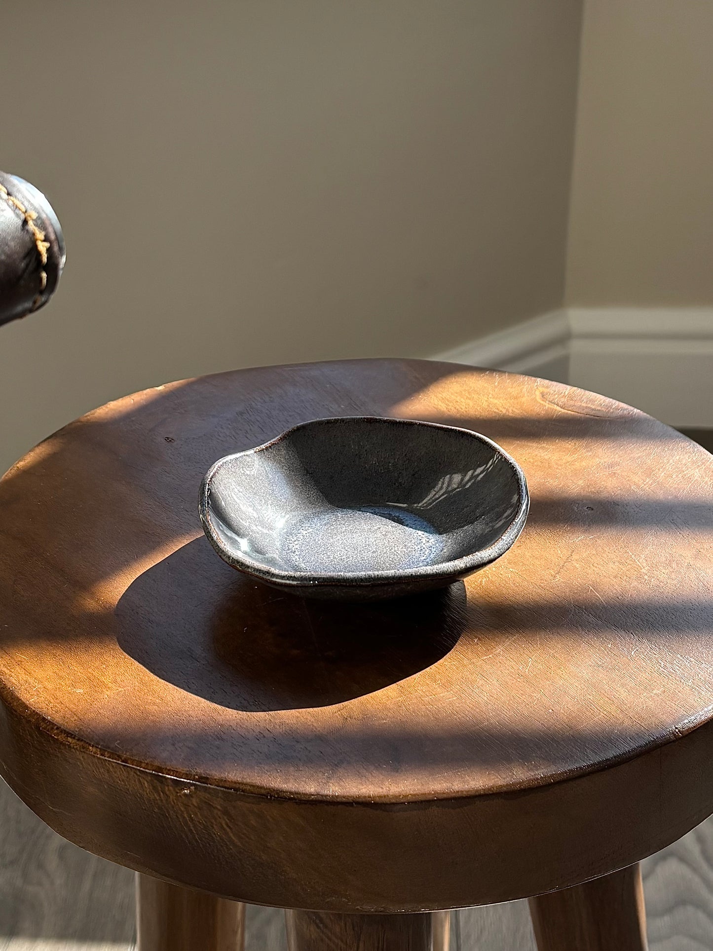small dipping/decorative bowl