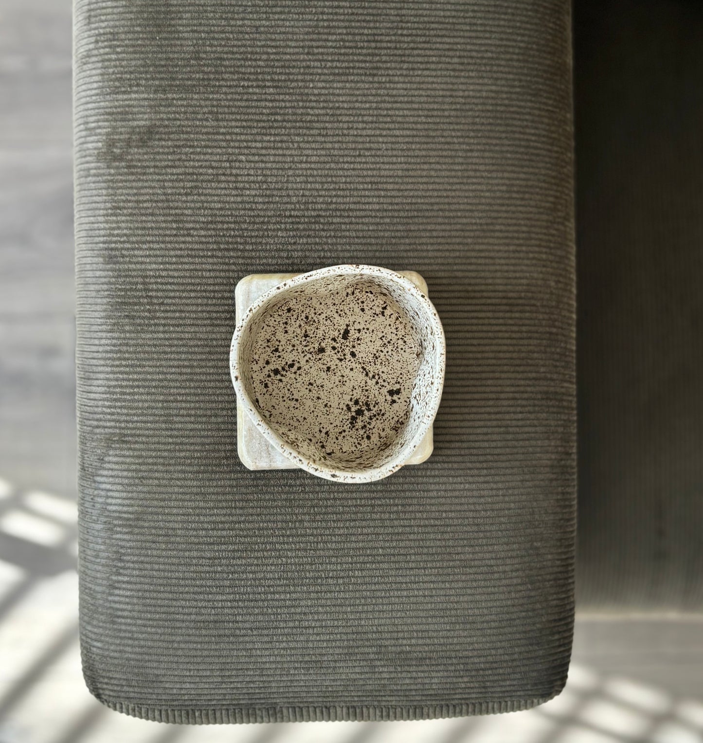 snug mug in Winterwood glaze