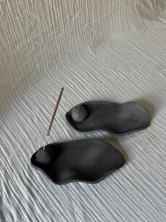 Textured intense holders